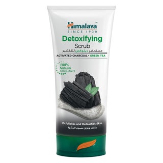 Himalaya Detoxifying Face Scrub With Activated Charcoal and Green Tea 150ml