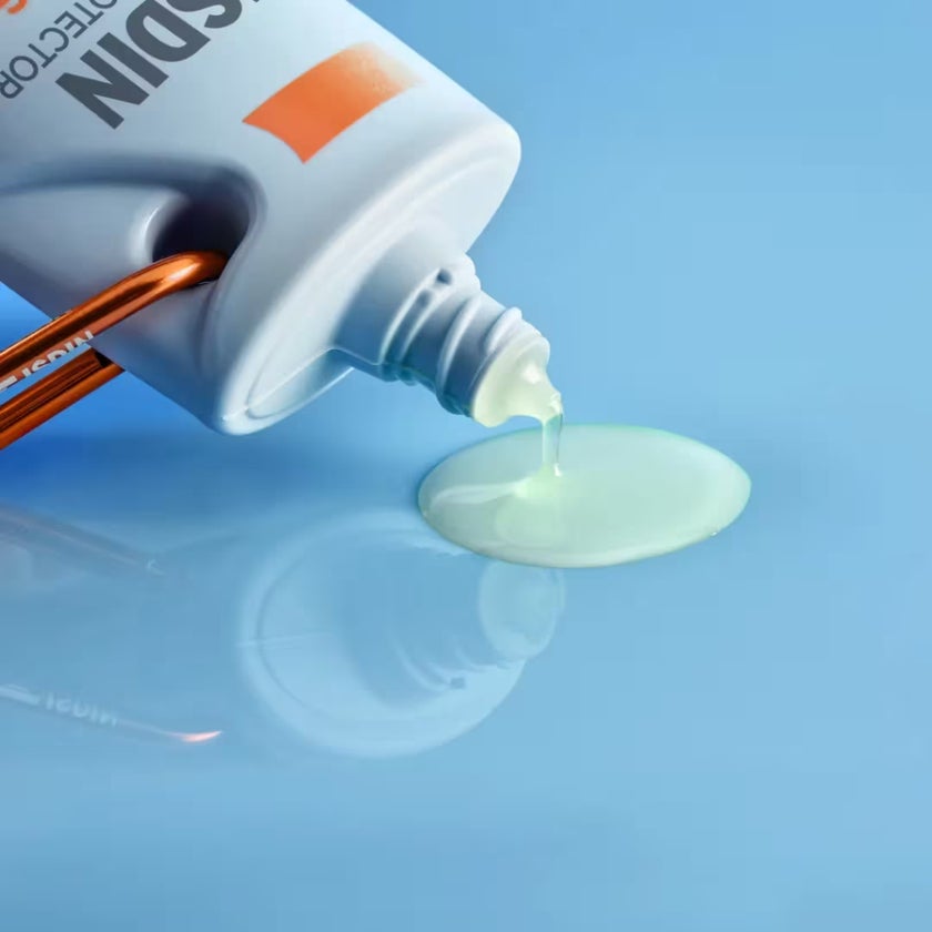 إيسدين فوتوبروتيكتور فيوجن سبورت جل بعامل حماية من أشعة الشمس SPF50+ سعة 100 مل
