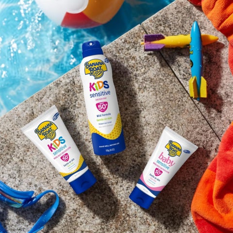 Banana Boat Simply Protect Kids Sunscreen Lotion Spray 170g