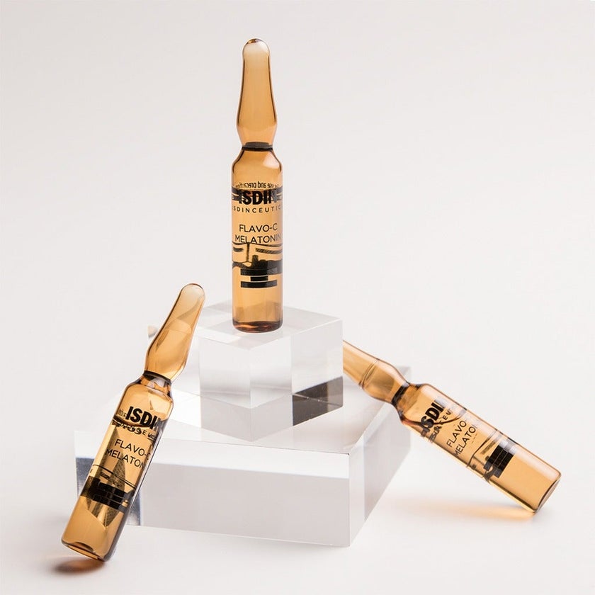 Isdin Isdinceutics Flavo-C Melatonin Ampoules 2ml, Pack of 30's