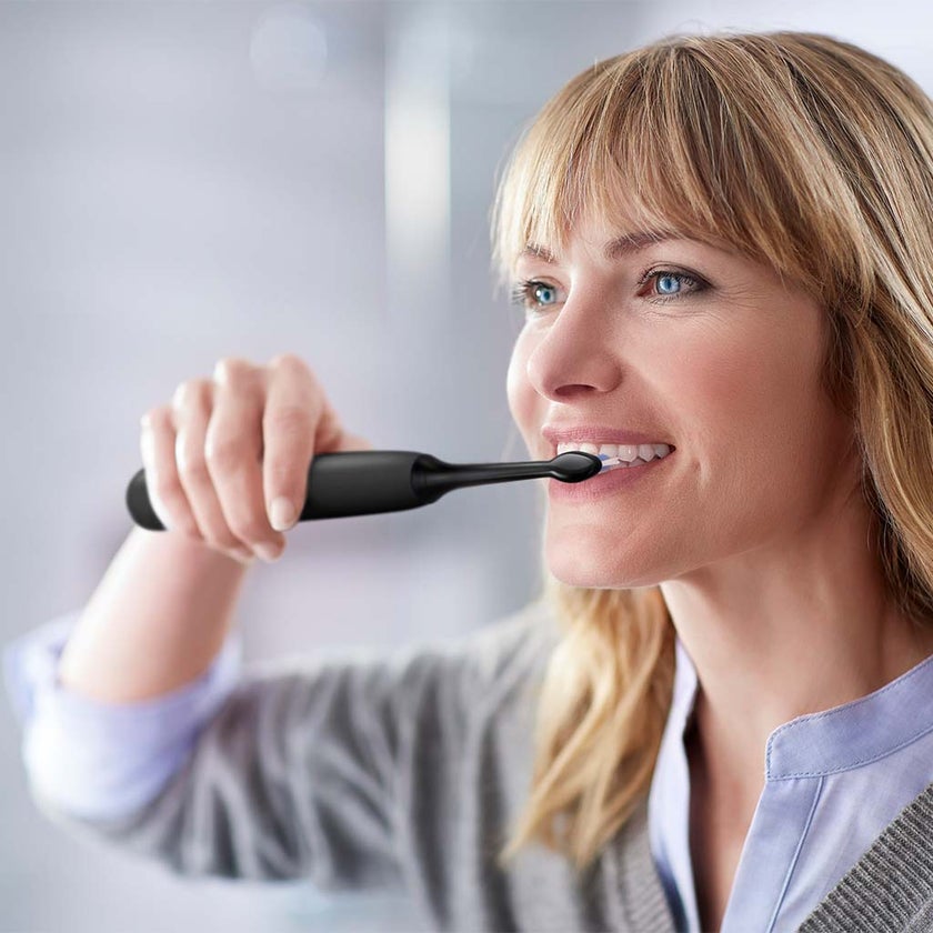 Philips Sonicare 4300 Protective Clean Rechargeable Sonic Toothbrush HX6800