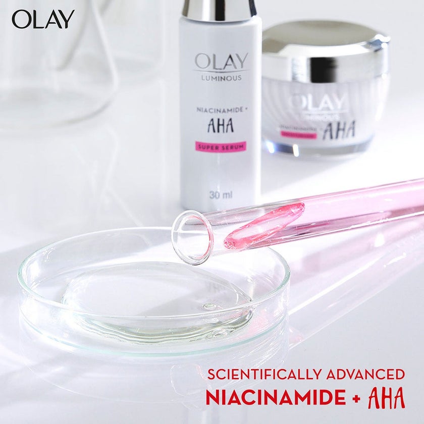 Olay Luminous Niacinamide + AHA Brightening Face Moisturiser Cream For Spot Reduction 50g