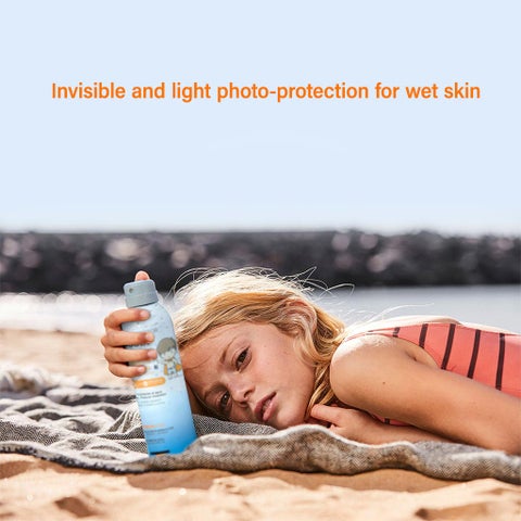 إيسدين بيدياتريكس فوتوبروتيكتور بخاخ شفاف بعامل حماية من أشعة الشمس SPF50+ سعة 250 مل