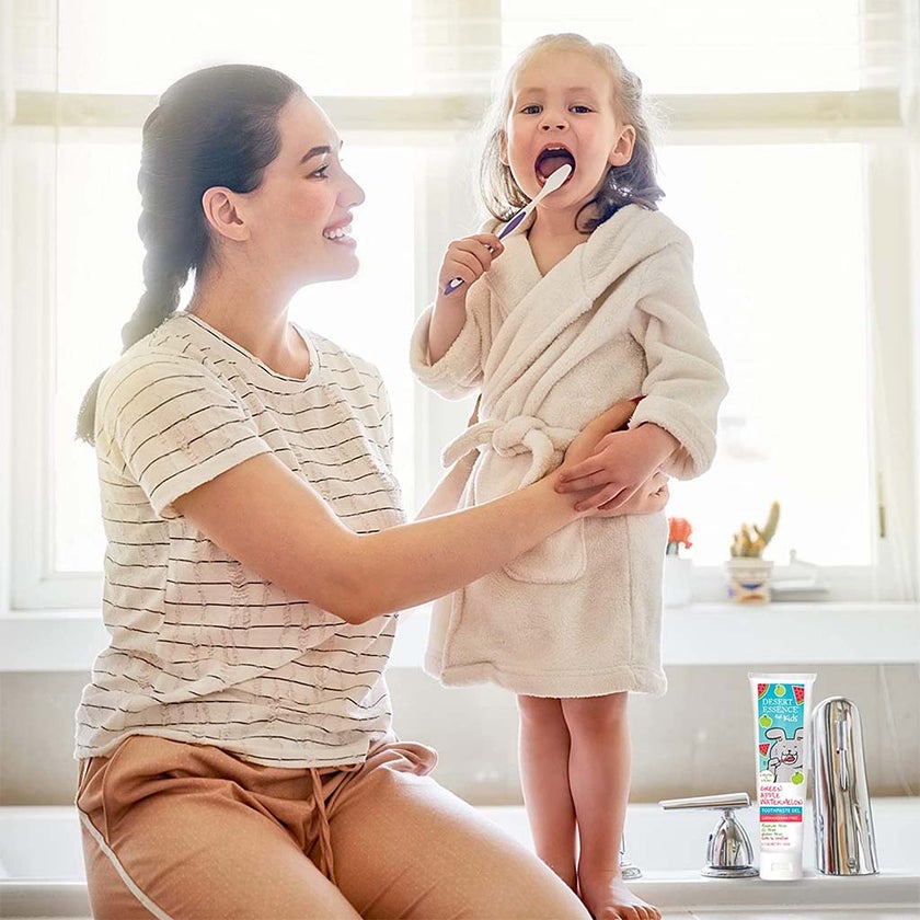 Desert Essence Green Apple & Watermelon Fluoride-Free Kids Gel Toothpaste 133g