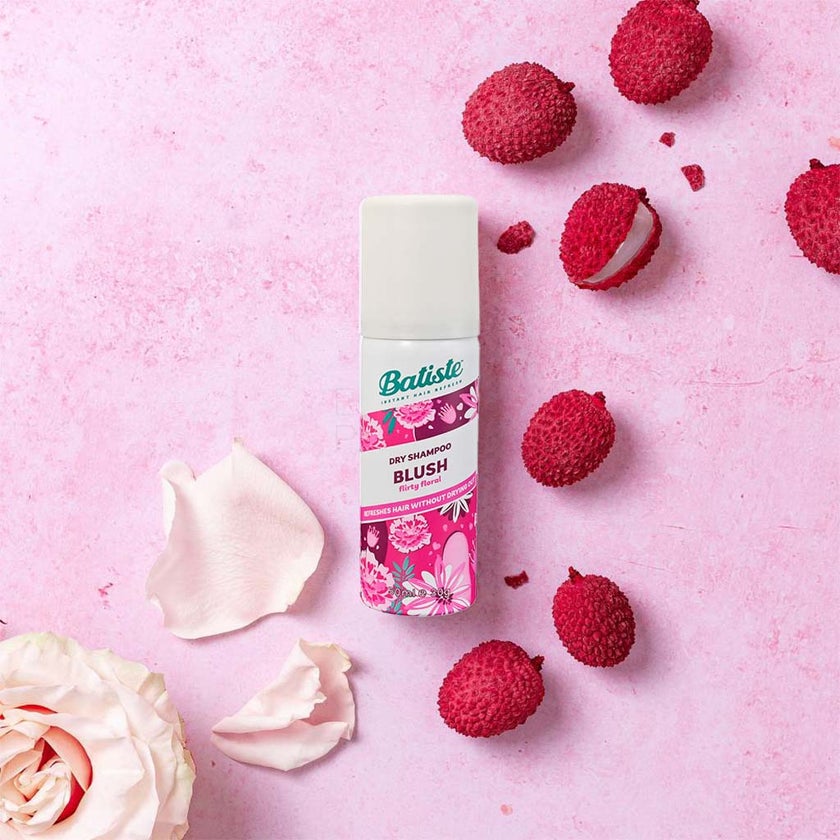 Batiste Instant Hair Refresh Dry Shampoo Blush 50ml