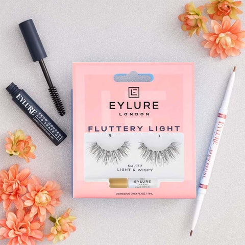 Eylure No. 117 Light & Wispy Fluttery Light False Eyelashes Pair