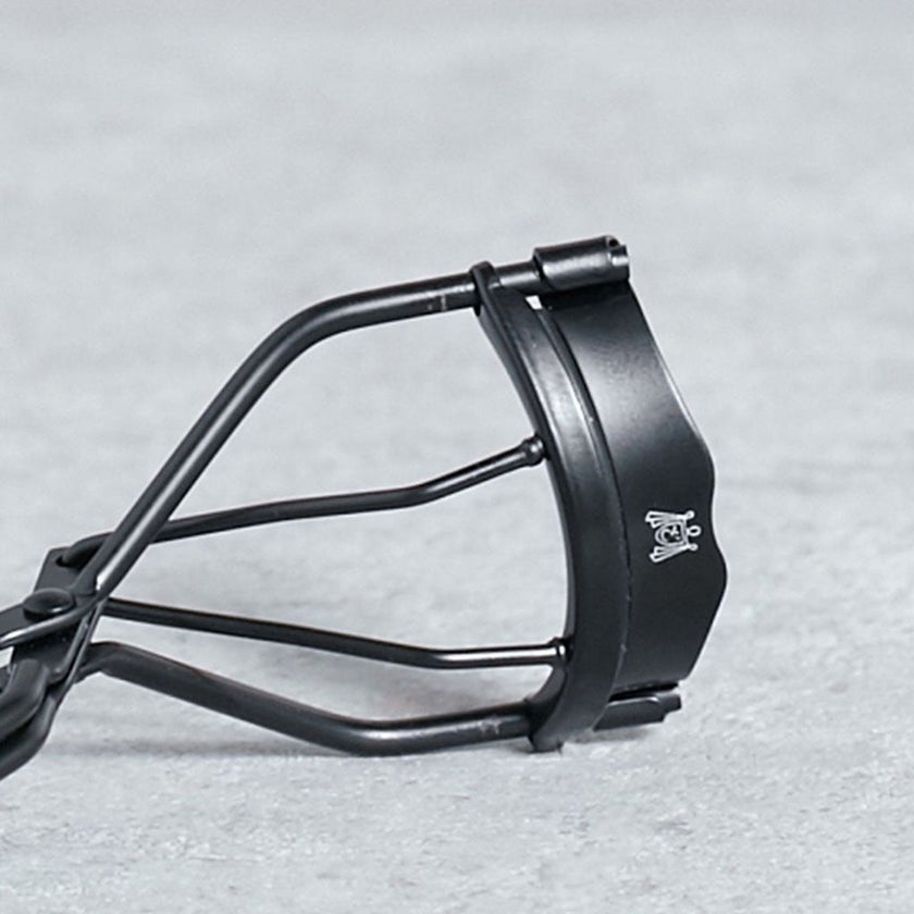 Eylure Intense Curl Eyelash Curler To Shapes Lashes