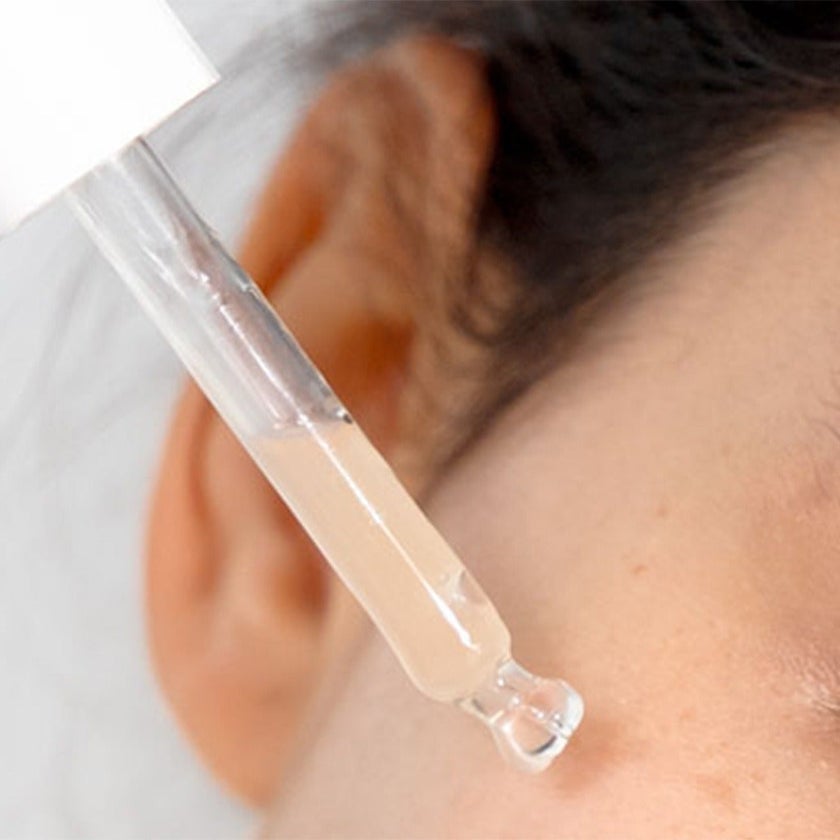 LaCabine Vitamin C Ampoule Serum With Proteoglycans & Glycopolymers For Brighter, Hydrated And Younger Skin 30ml