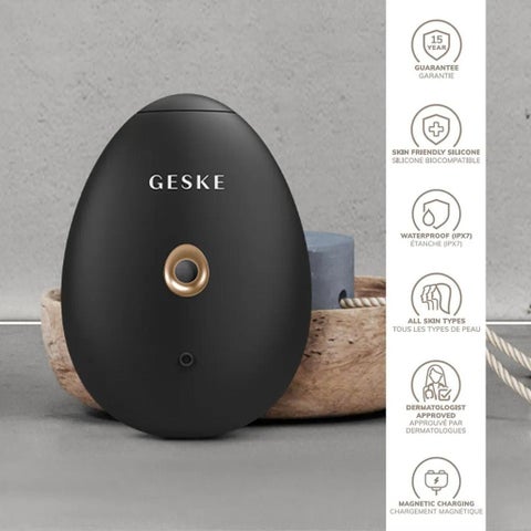 Geske SmartAppGuided 4-in-1 Facial Hydration Refresher In Gray Color 