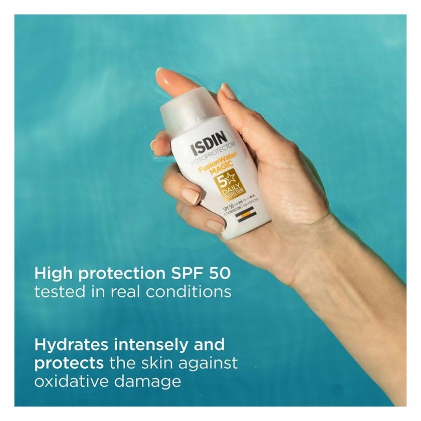 Isdin Fotoprotector Fusion Water Magic SPF50 Sunscreen 50ml + Beach Bag - PROMO Pack