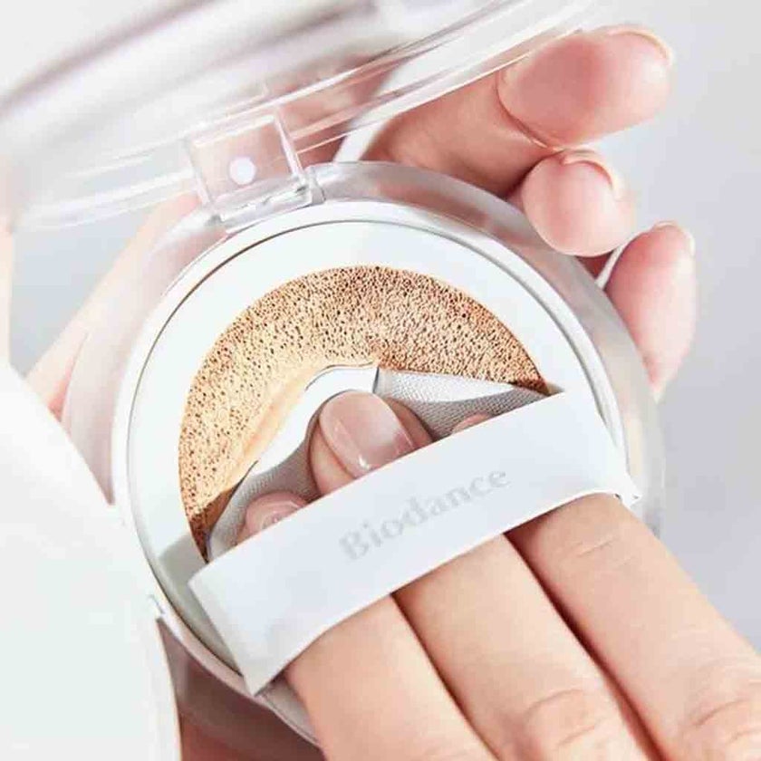 Biodance Radiant Pure Essence Cushion Foundation 14g - Shade 23N