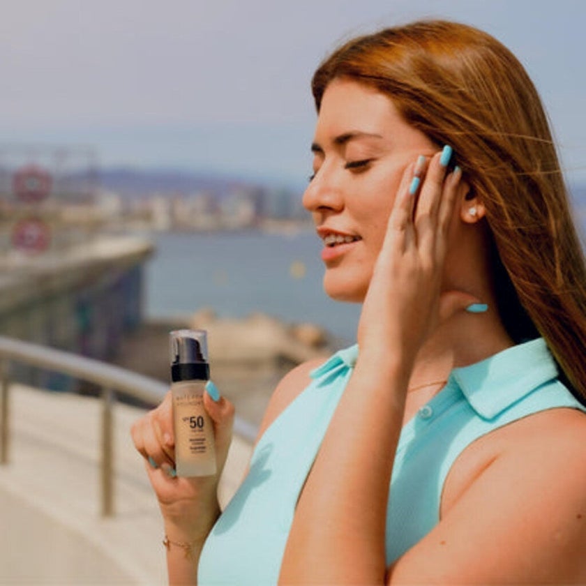 Vanessium SPF50 Waterproof Foundation 30ml - Shade 03