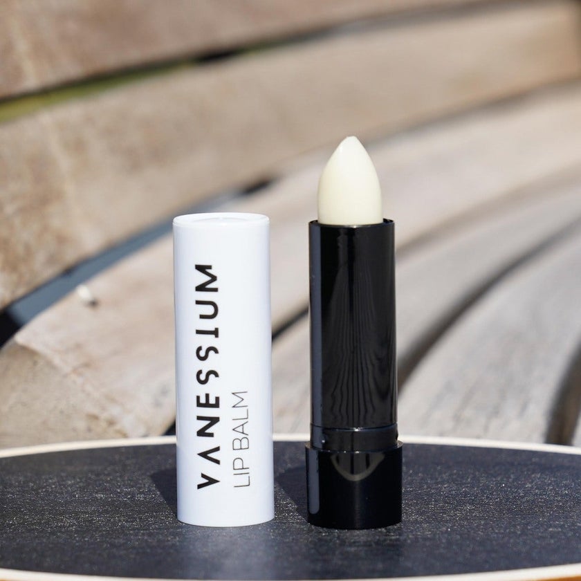 Vanessium SPF20 Hydrating Lip Balm 4g