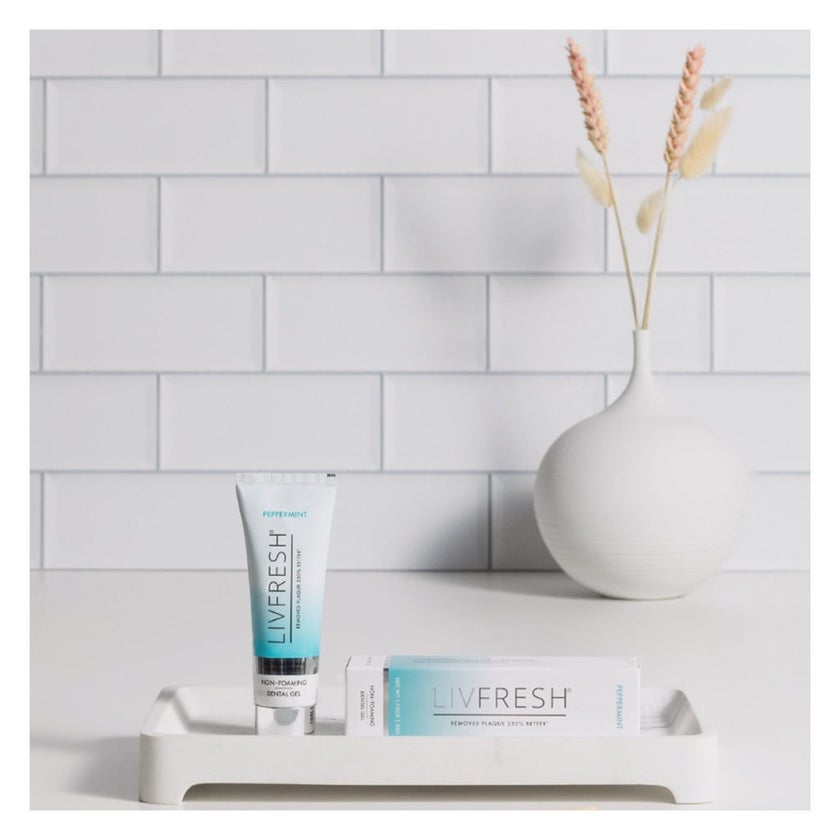 Livfresh Peppermint Whitening Non-Foaming Gel Toothpaste 50g