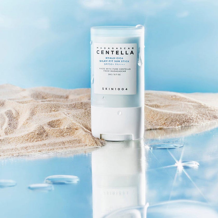 Skin1004 Madagascar Centella Hyalu-Cica Silky Fit SPF50+ PA++++ Sunstick 20g