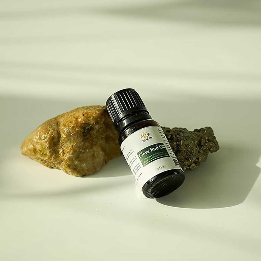 Ayuzen Organic Clove Bud Essential Oil 10ml
