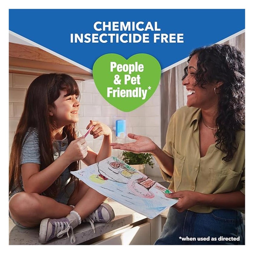 Raid Essentials Flying Insect Light Trap 1 Plug-In Device +1 Cartridge