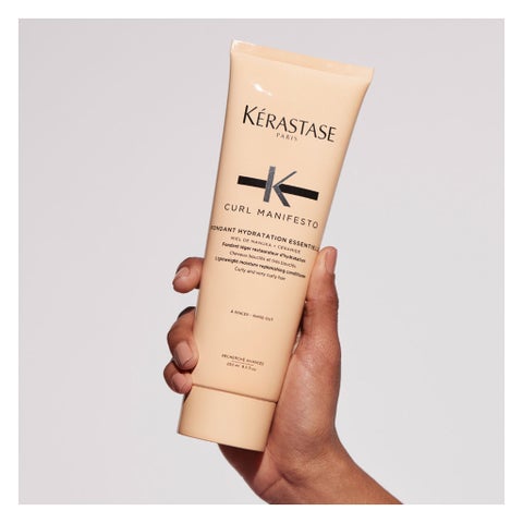 Kerastase Curl Manifesto Moisture Replenishing Conditioner 250ml