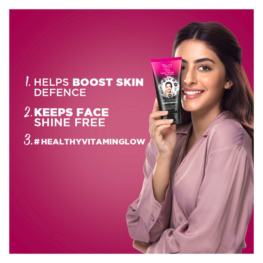 Glow & Lovely Oil Control Activated Charcoal Face Wash - 150ml