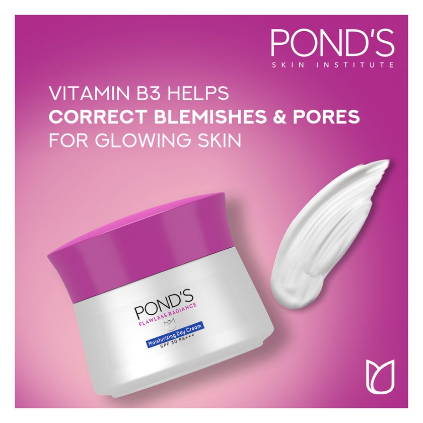 Ponds Flawless Radiance SPF 30 Moisturizing Day Cream - 50g